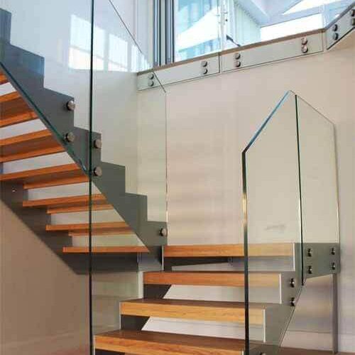 Frameless Glass Railing – Yurihomes