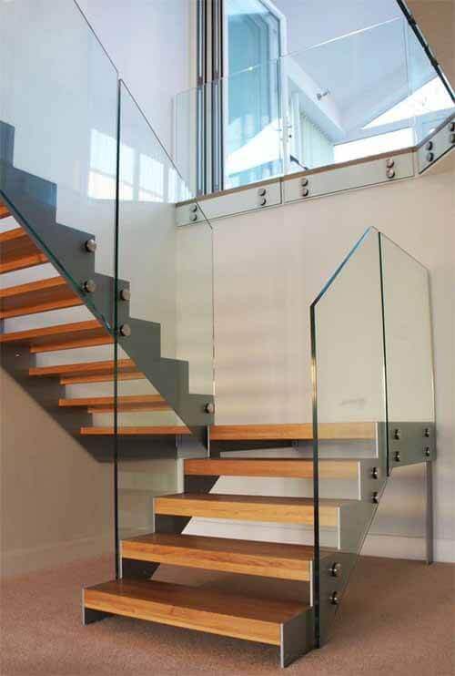 Frameless Glass Railing – Yurihomes